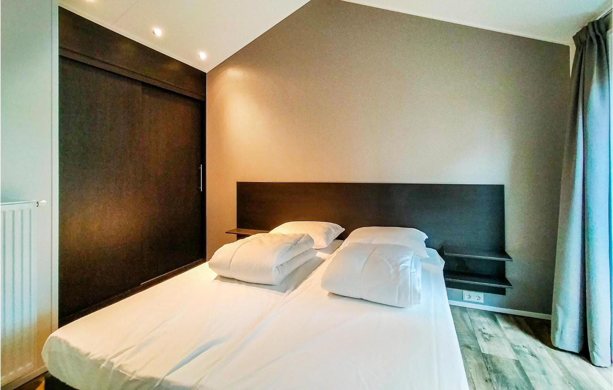 Chalet 84 Oosterwolde  Esterno foto